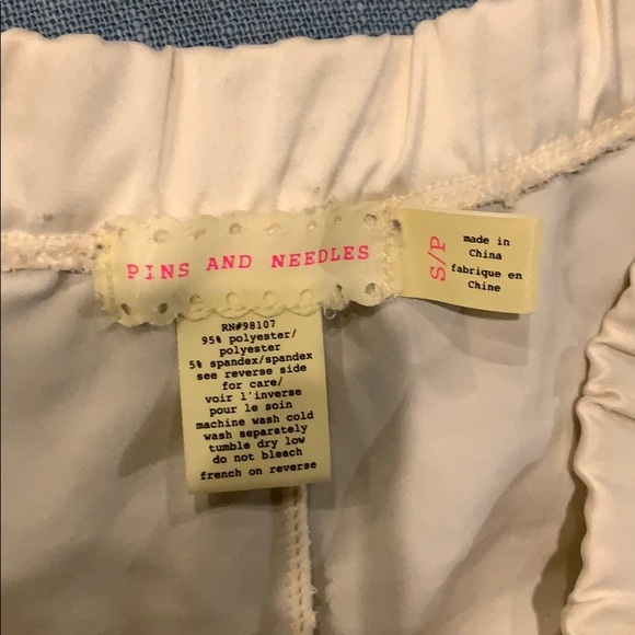 Pins and needs silky lounge shorts ruffle elastic - Picture 2 of 3